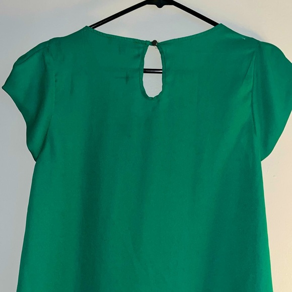 Emerald green blouse, new w/o tags! $10 - Picture 5 of 6